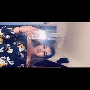 Meet your Posher, Sametria